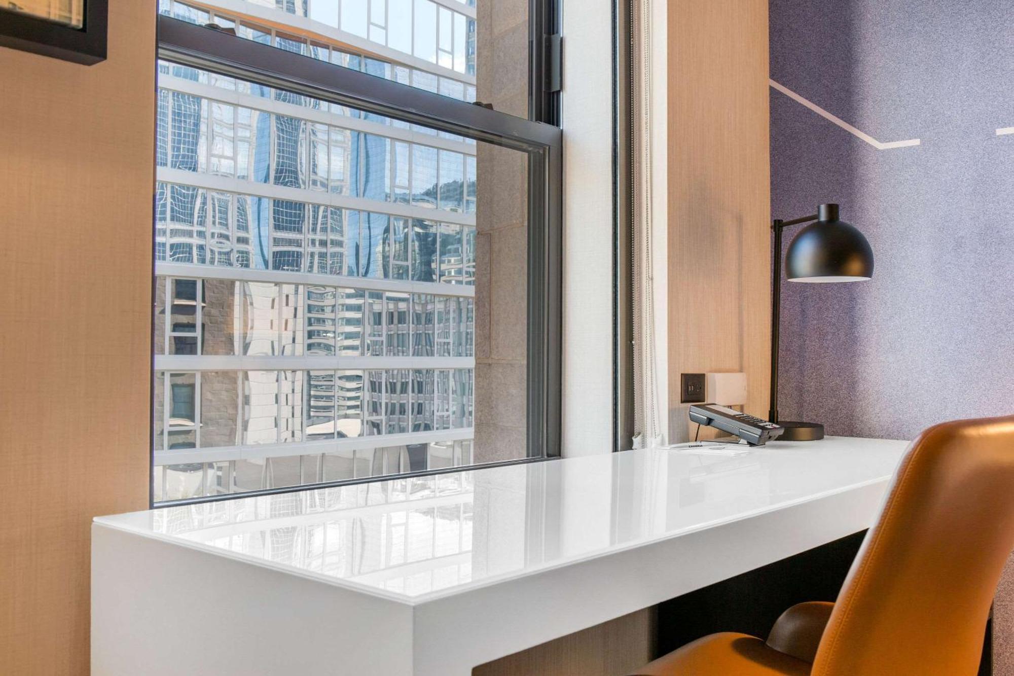 Cambria Hotel Chicago Loop - Theatre District Экстерьер фото