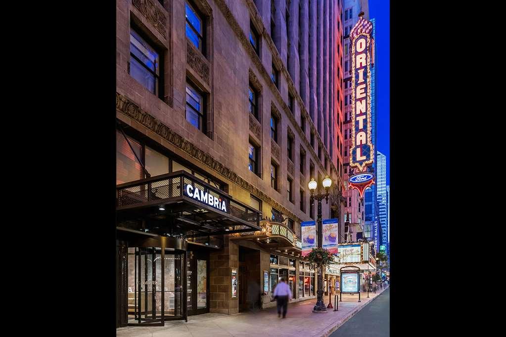 Cambria Hotel Chicago Loop - Theatre District Экстерьер фото